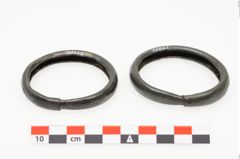 Foto von Bronzehohlblecharmringe (NHMW-PRAE-024880)